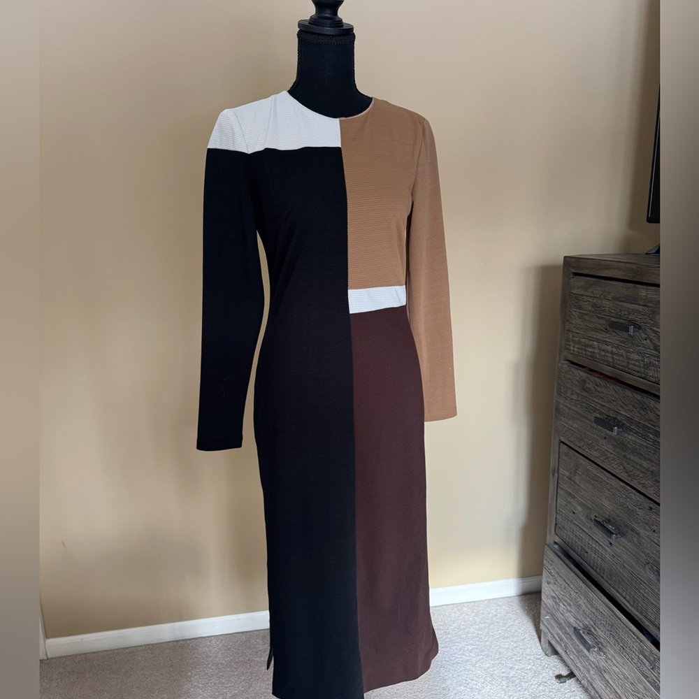 Super flattering Color block Long Sleeve Dress